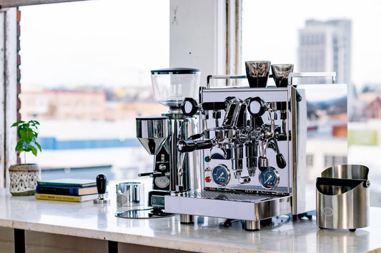 What is the size of Profitec Pro 700 portafilter?