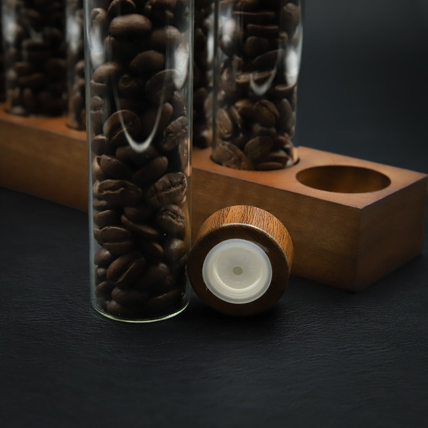Single Dose Coffee Bean Cellar with One-Way Valve
